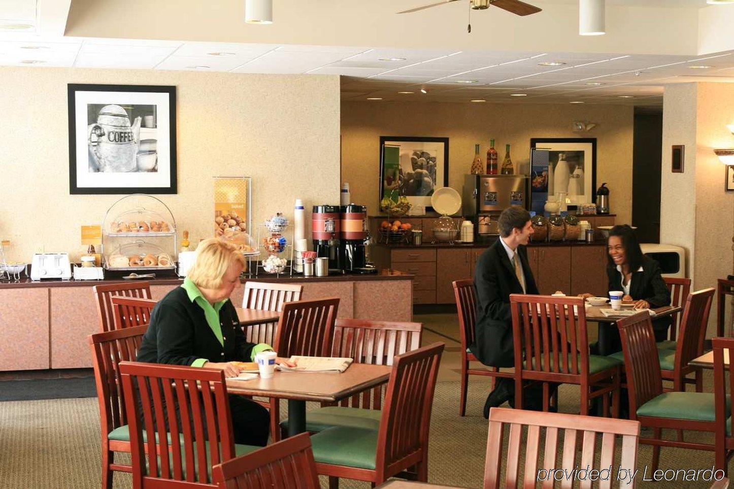 Hampton Inn Kansas City/Shawnee Mission Restaurant foto